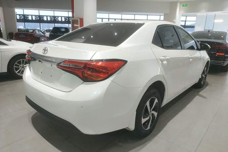 Used Toyota Levin 2017 Revised 185T CVT Elite Edition China V Standard
