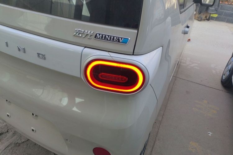 Used Wuling Hongguang MINIEV 2024 3rd Generation 215km Youth Edition
