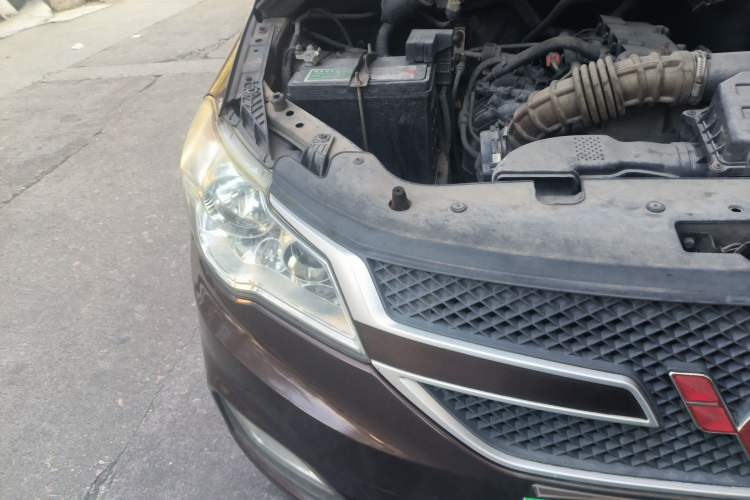 Used Wuling Hongguang 2015 1.5L S1 Standard China V-Emission Standards
