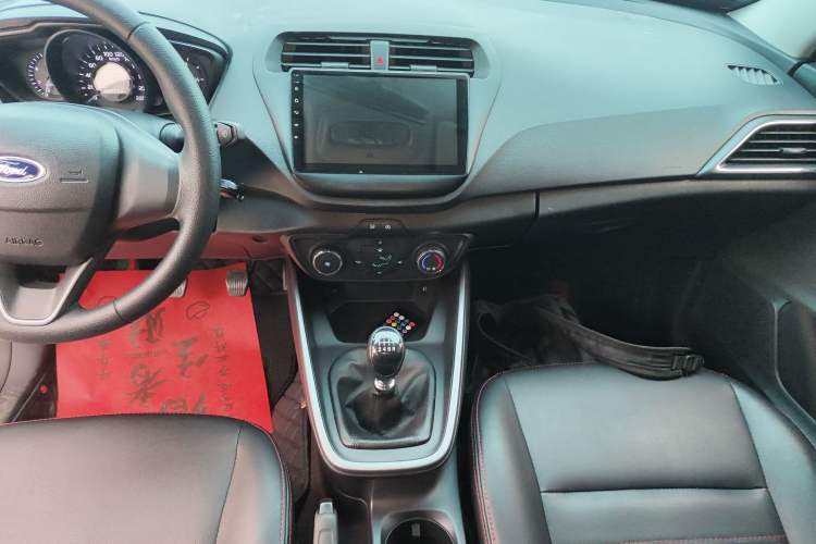 Used Ford Escort 2019 Revised Version 1.5L Manual Quality Enjoyment Type China VI Standard
