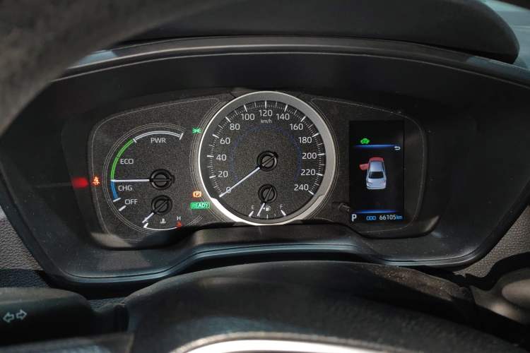 Used Toyota Corolla 2021 Dual-Motor 1.8L E-CVT Elite Edition
