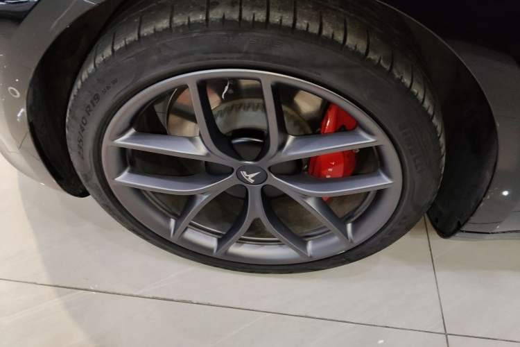 Used Tesla Model 3 2021 Revised Version II – Performance High-Performance All-Wheel-Drive Edition
