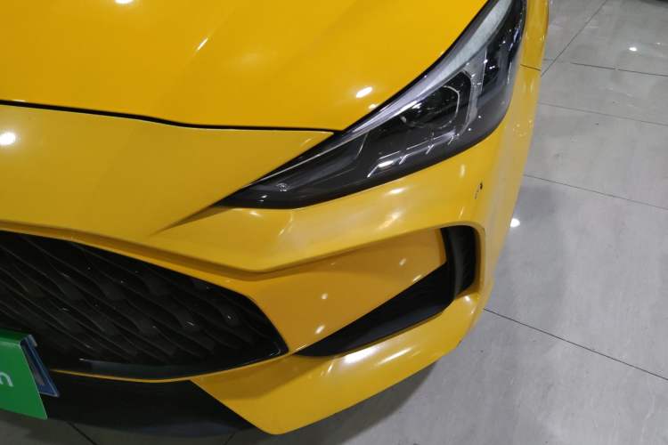 Used MG 5 2021 180 DVVT Manual Youth Luxury Edition
