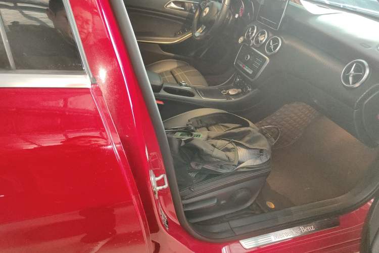 Used Mercedes-Benz A-Class (Import) 2016 A 200 Fashion Model