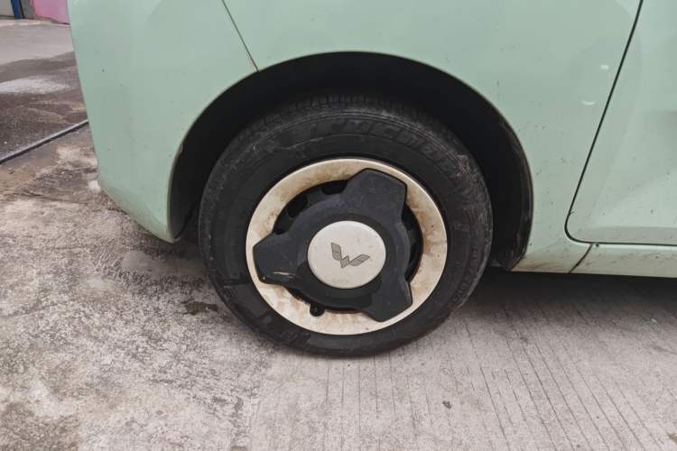 Used Wuling Hongguang MINIEV 2021 Macaron Fashion Edition Lithium-Ion Battery