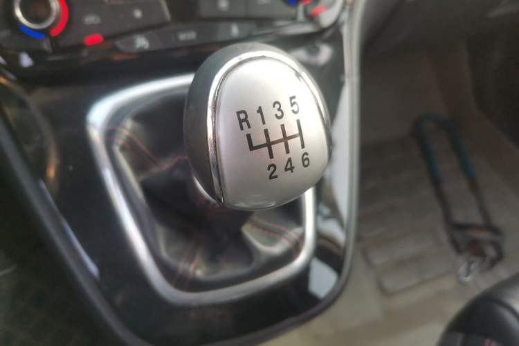 Used Haval H6 2014 Sport Version 1.5T Manual Two-Wheel Drive Elite Edition
