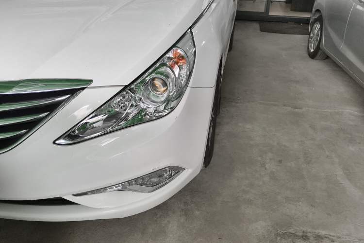 Used Hyundai Sonata 2013 2.4L Automatic Leading Edition China IV Standard
