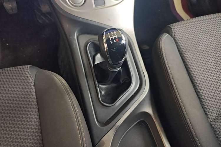 Used Haima M3 2016 1.5L Manual Comfort Model
