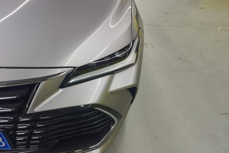 Used Toyota Avalon 2023 2.0L Premium Edition
