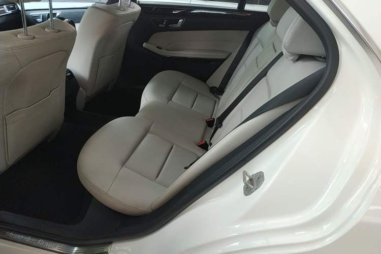 Used Mercedes-Benz E-Class 2014 Restyled E 260 L Sport Edition
