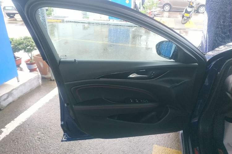 Used Buick Regal 2020 GS 28T Elite Model
