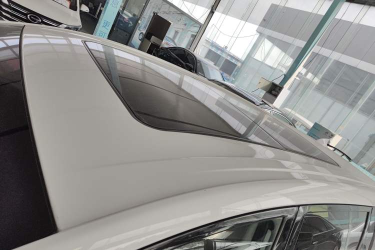 Used Buick GL6 2018 18T 6-Seater Luxury Model
