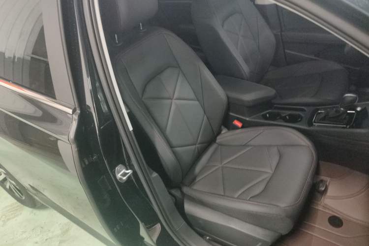 Used Volkswagen Lavida 2024 300TSI DSG Starry Sky Leading Edition
