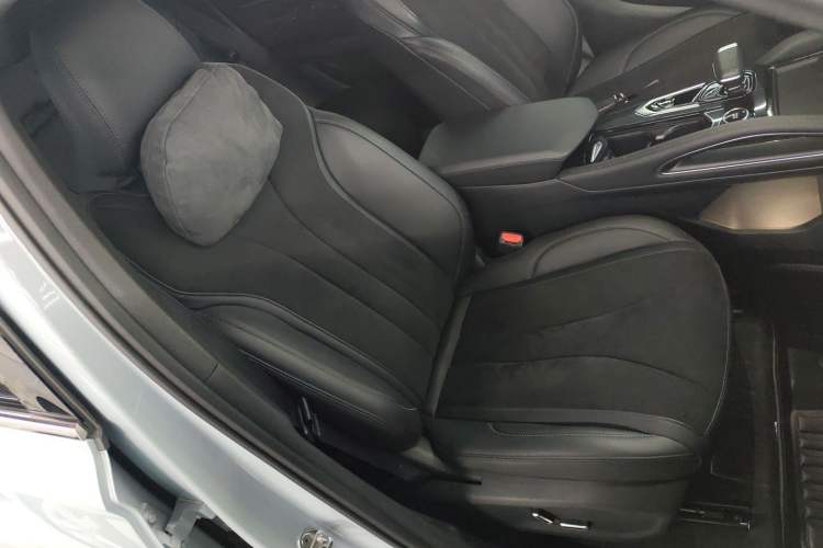 Used Geely Auto Monjaro L 2022 1.5T Leishen Hi·F Plug-in Hybrid Super Xun
