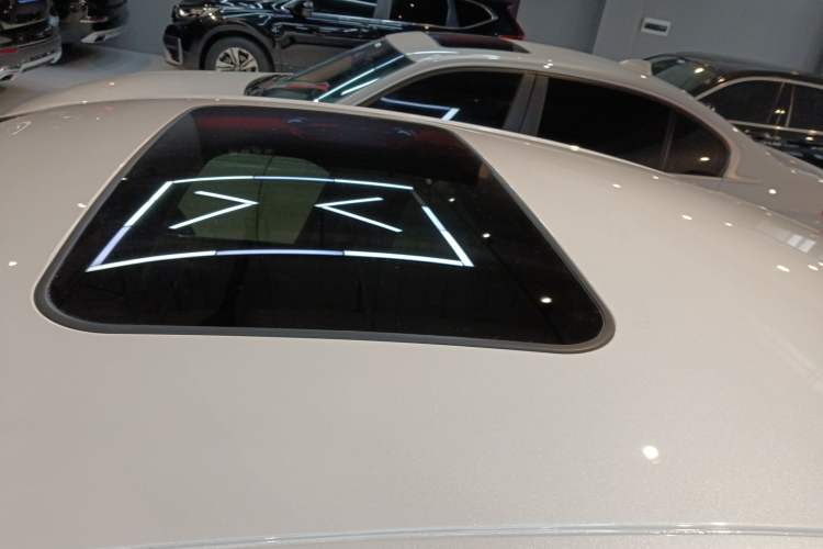 Used Ford Mondeo 2018 EcoBoost 180 Smart Control Fashion Model China VI Standard
