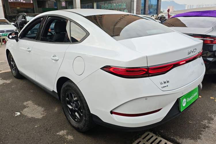 Used BYD Qin PLUS 2025 DM-i Smart Drive 55KM Leading Model
