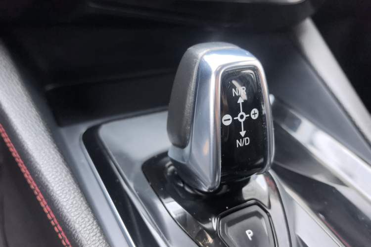 Used Lynk & Co 02 2019 1.5T DCT Two-Wheel Drive Sporty Version China VI Standard
