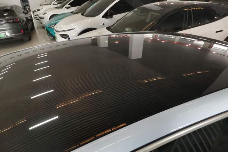 Used VOYAH PASSION 2023 Four-Wheel Drive Standard Edition
