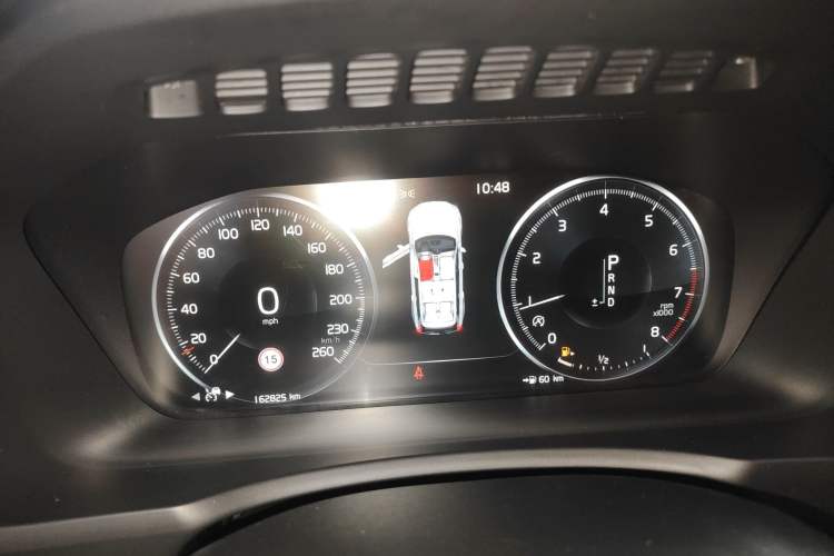 Used Volvo XC90 2019 T6 Zhiyi Edition 7-Seater China VI Standard
