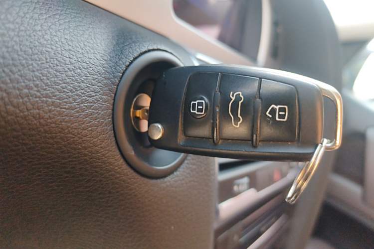 Used Audi Q7 2014 35 TFSI Off-road Model
