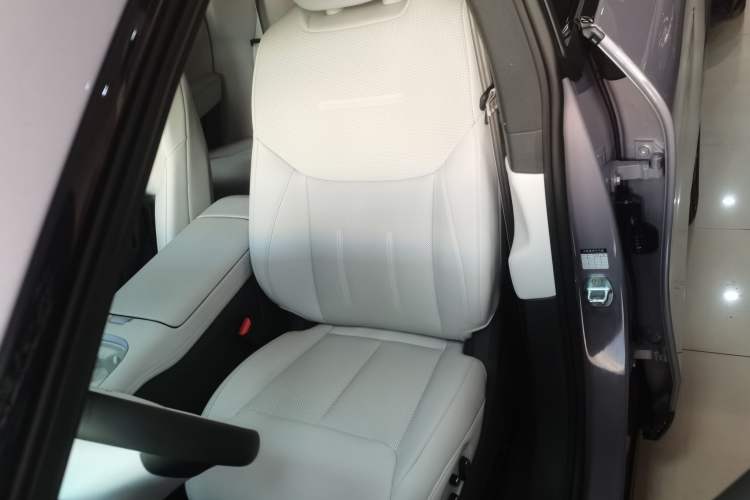 Used XPeng G6 2025 625 Long-Range Max Flagship Edition
