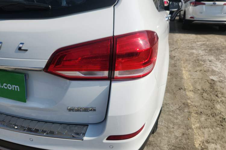 Used Haval H6 2018 Sport Edition 1.5T Automatic Two-Wheel Drive Elite Model China V Standard
