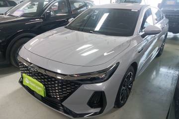 Used Chery Fengyun A8 2025 Model 70km Basic Version