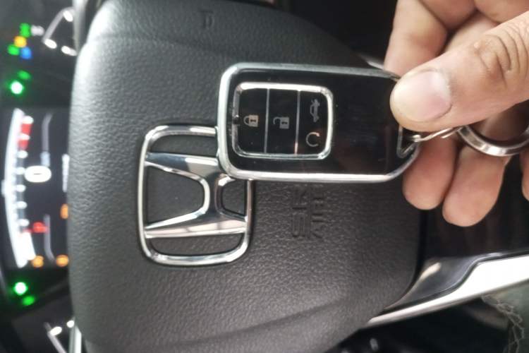 Used Honda CR-V 2021 240TURBO CVT 2WD Fashion Edition