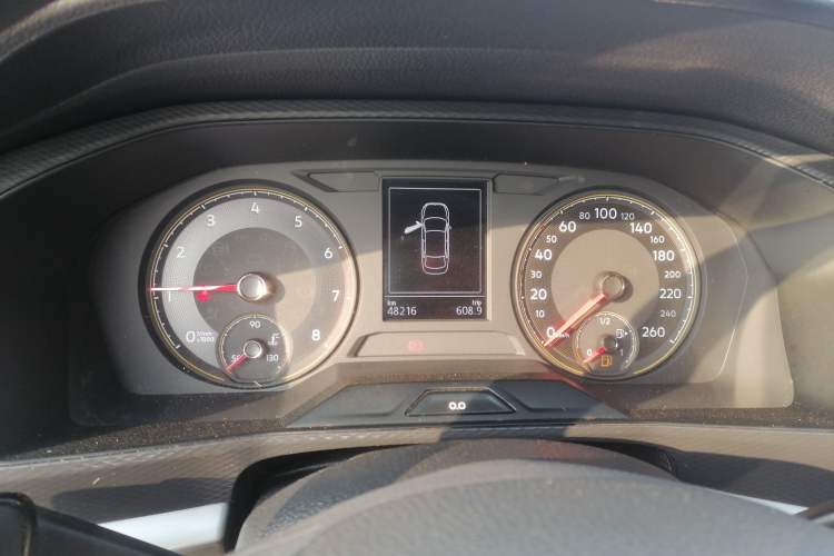 Used Volkswagen Lavida 2019 1.5L Automatic Fashion Edition China VI
