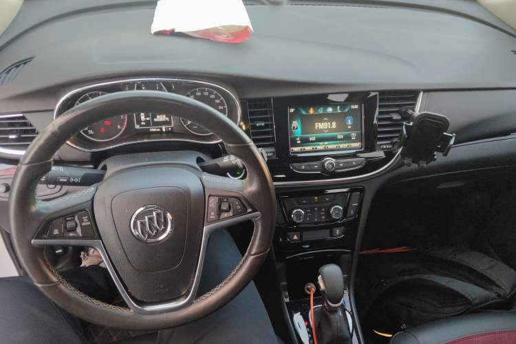 Used Buick Encore 2018 18T Automatic Two-Wheel Drive Urban Elite Model
