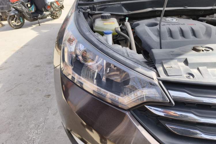 Used Dongfeng Aeolus AX7 2016 1.4T Manual Zhuyue Model