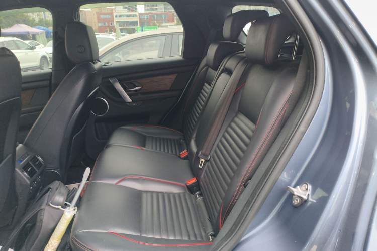 Used Land Rover Discovery Sport 2022 249 PS R-Dynamic SE Performance Tech Edition 5 Seats
