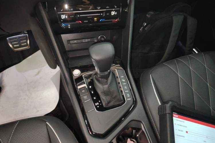 Used Volkswagen Tiguan L 2023 330TSI Automatic Two-Wheel Drive R-Line Enjoyment Edition