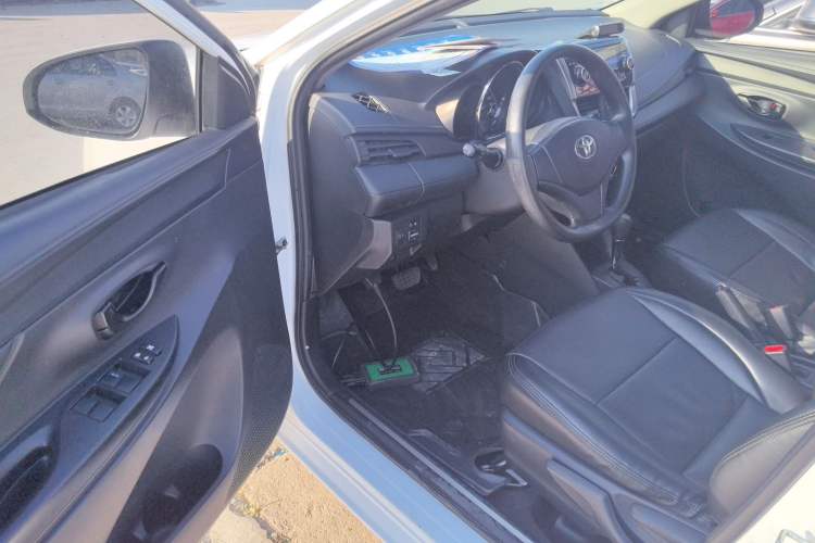 Used Toyota YARiS L 2016 Revised 1.5E CVT Charming Edition
