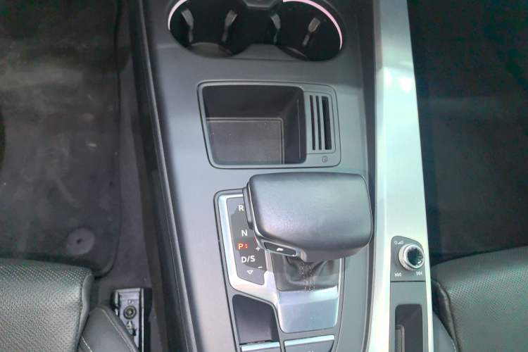 Used Audi A4L 2020 40 TFSI quattro Luxury Dynamic Model