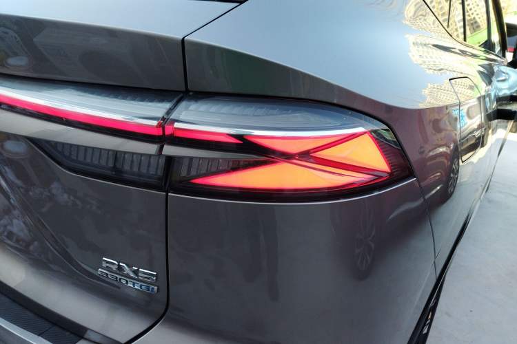 Used Roewe RX5 2023 1.5T Elite Edition
