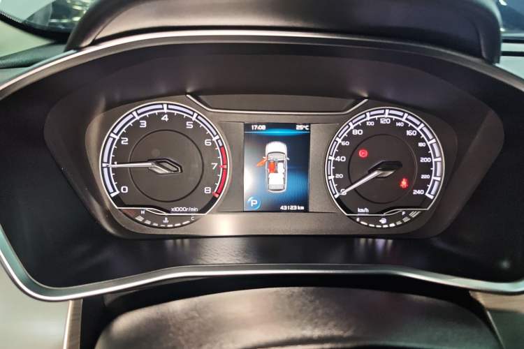 Used Geely Auto Coolray 2019 260T DCT Knight China VI Standard
