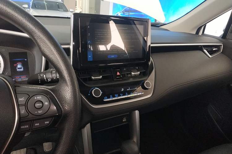 Used Toyota FRONTLANDER 2022 2.0L CVT Luxury PLUS Edition