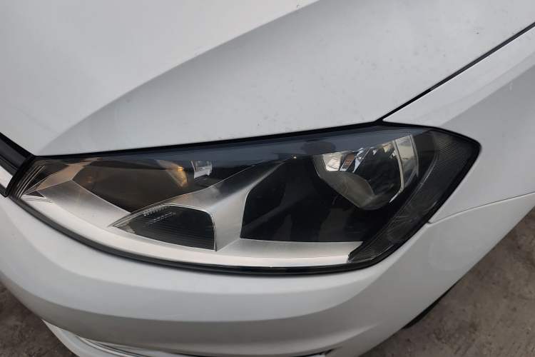 Used Volkswagen Golf 2016 230TSI Automatic Luxury Version