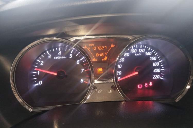 Used Nissan Livina 2013 Jinrui 1.6XL CVT Comfort Edition
