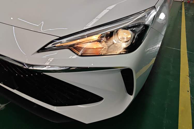 Used Roewe i5 2023 1.5L CVT Luxury Edition
