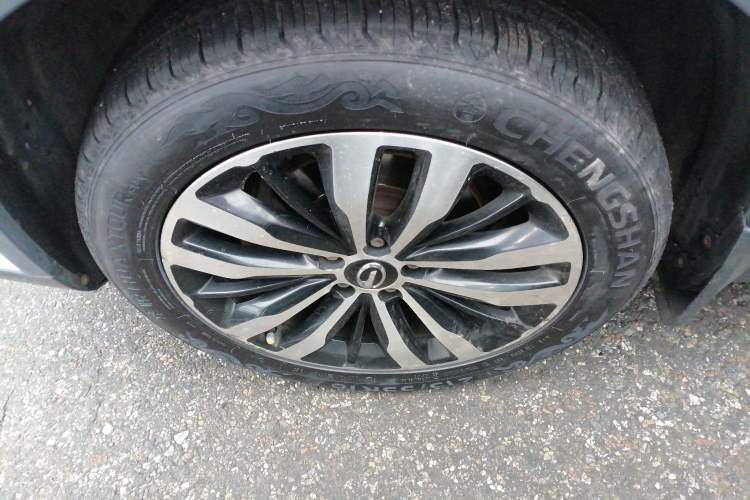 Used GAC Trumpchi GS4 2017 235T G-DCT Two-Wheel Drive Luxury Edition
