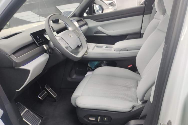 Used Nio ES8 2024 75 kWh
