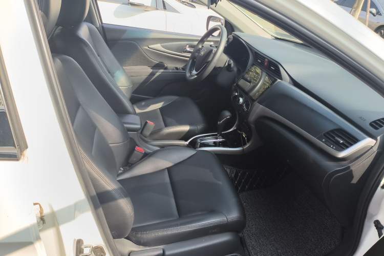 Used Honda Crider 2016 1.8L CVT Luxury Edition
