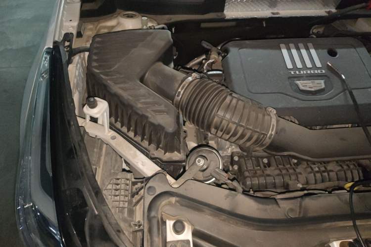 Used Cadillac XT5 2022 2.0T Two-Wheel Drive Luxury Version
