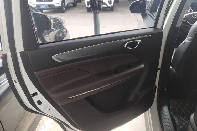 Used GAC Trumpchi M6 2023 PRO 270T DCT Luxury Edition
