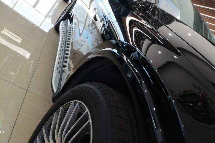 Used Mercedes-Benz GLC 2023 GLC 300 L 4MATIC Dynamic Edition 5-seater
