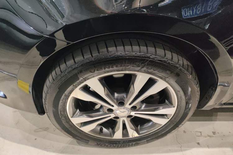 Used Mercedes-Benz V-Class 2017 V 260 Avantgarde Edition
