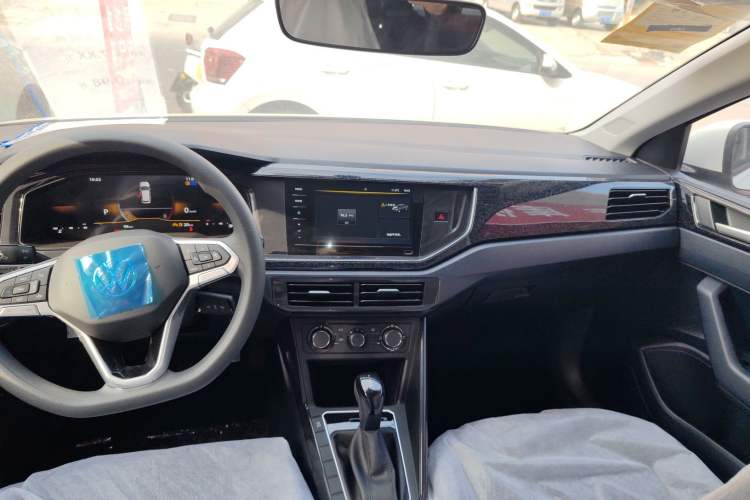 Used Volkswagen Lavida 2025 New Sharp 1.5L Outstanding New Edition
