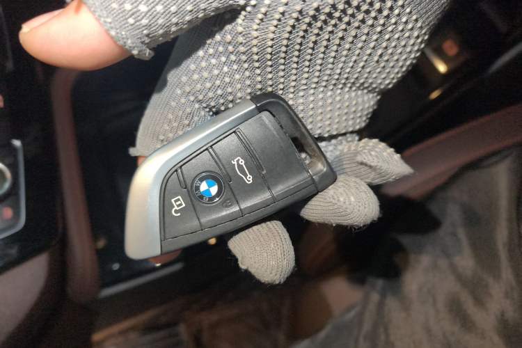 Used BMW X2 2021 Updated xDrive25i Midnight Edition
